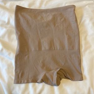 Tan Shapers